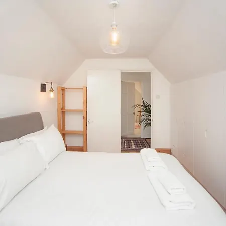 Modern And Chic 2 Bedroom In * 布里斯托